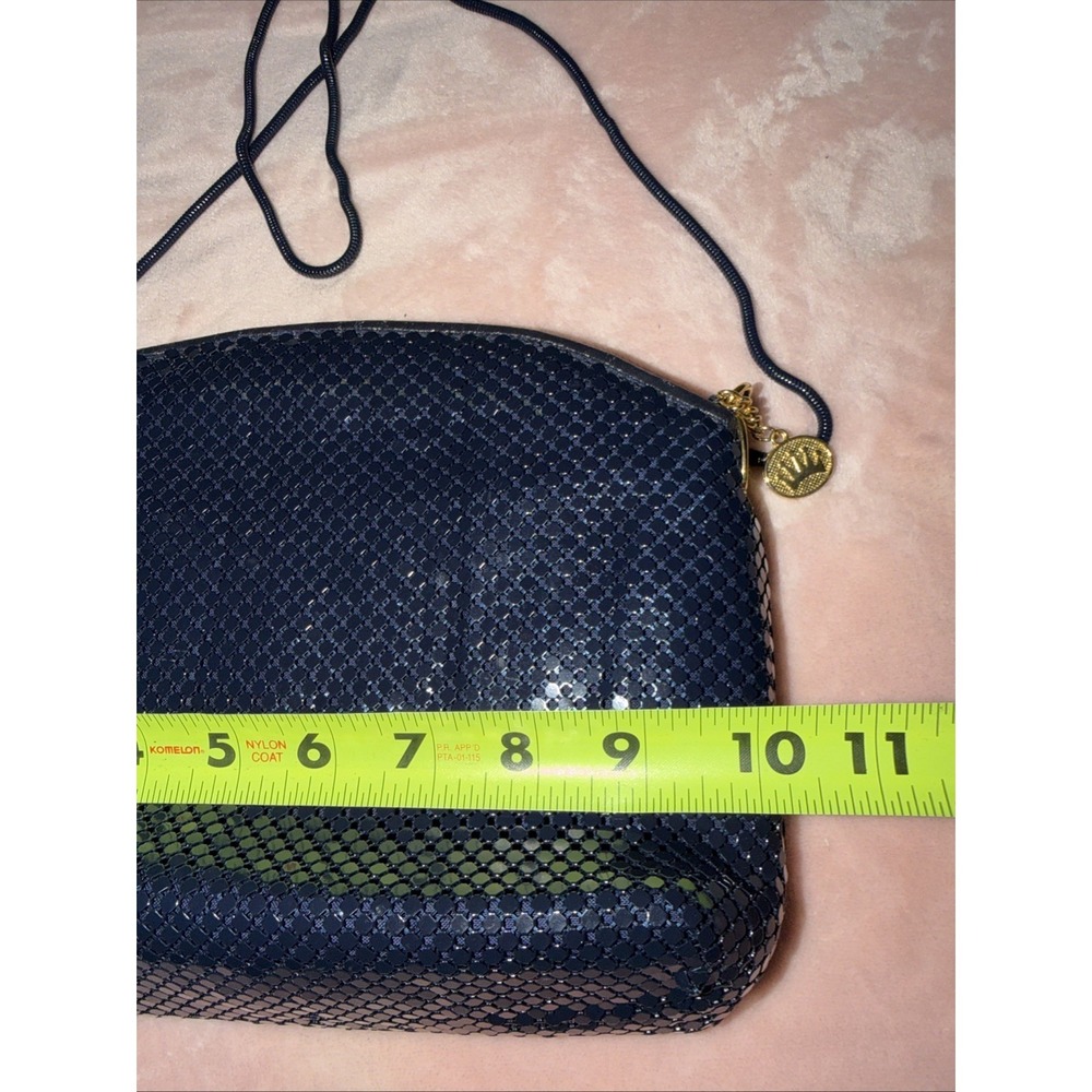 La Regale Black Shoulder Bag with Zip Closure and Gold Hardware - Picture 2 of 6